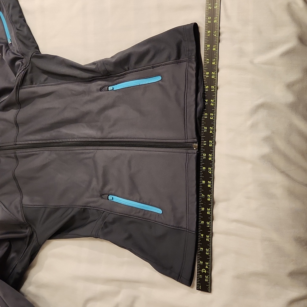 Athleta Salutation women's lightweight running jacket size small gray teal - Picture 15 of 16